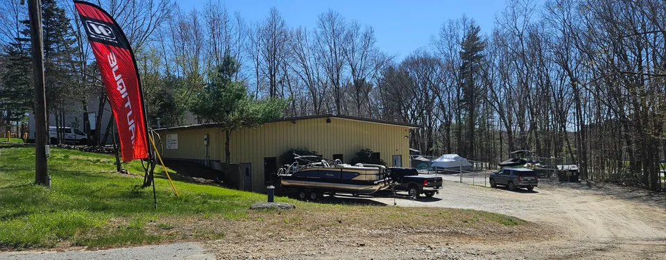 New England Boat Company Webster MA location exterior