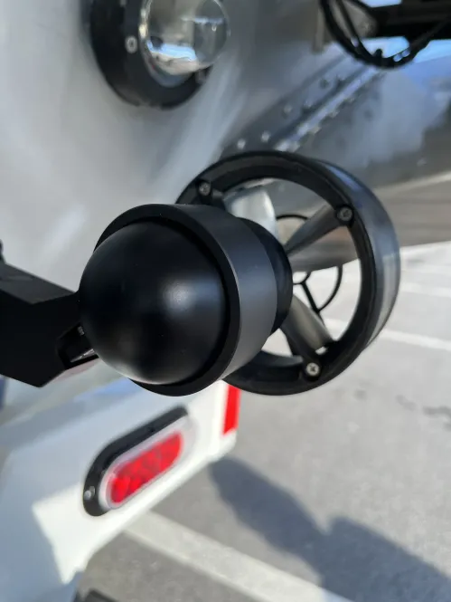 liquid-propulsion-stern-thruster
