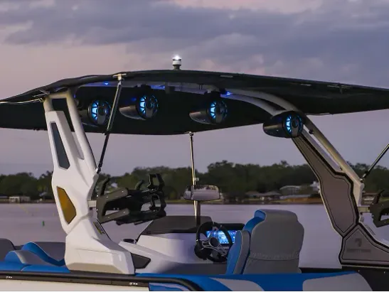 Wakeboard Tower & Bimini