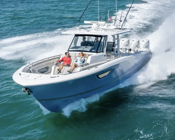 Pursuit S428