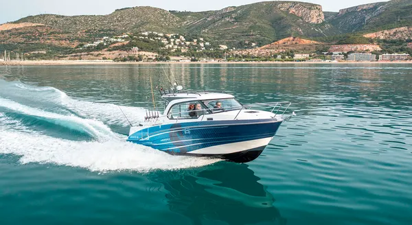 Beneteau Antares 8