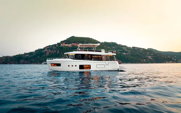 Beneteau Swift Trawler 54