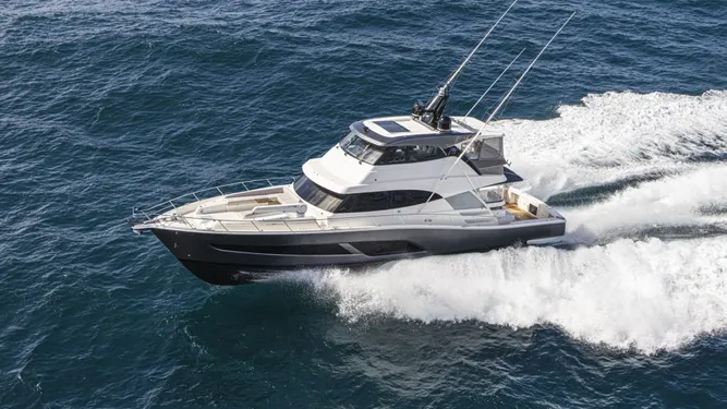 Sports Motor Yacht