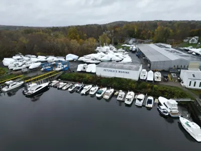 Petzolds Marine Center Portland CT location