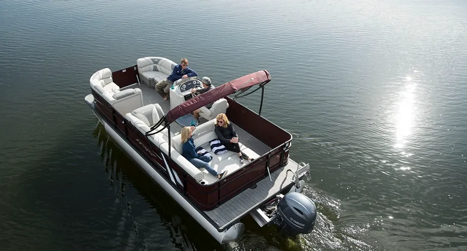 Pre-owned boats for sale at Petzolds