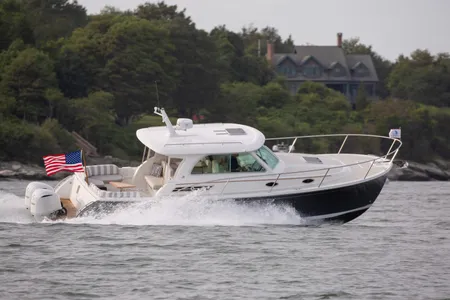 Do I Need Boating Insurance? | Boat Insurance Requirements