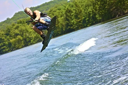 Beginners Guide to Wake boarding