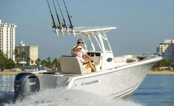 241 CENTER CONSOLE