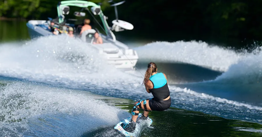 Wakeboarding for Beginners: A Guide