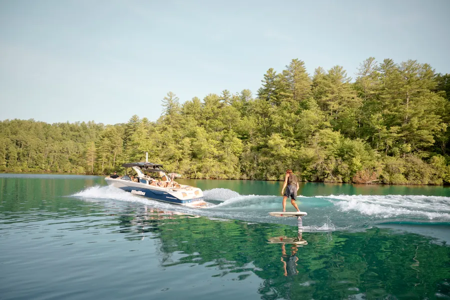 Why Fall Is the Best Time to Buy a Boat