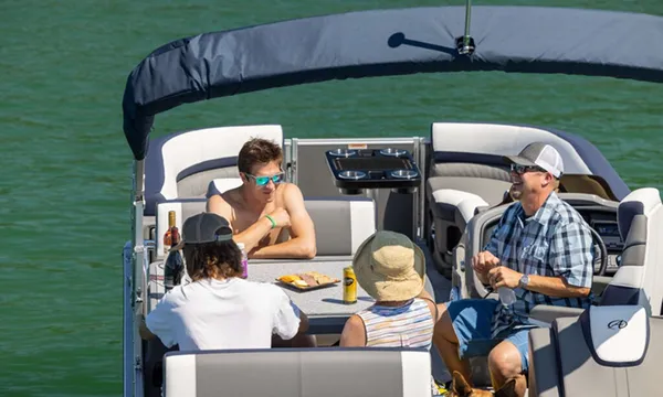 PRIVATE CHARTERS