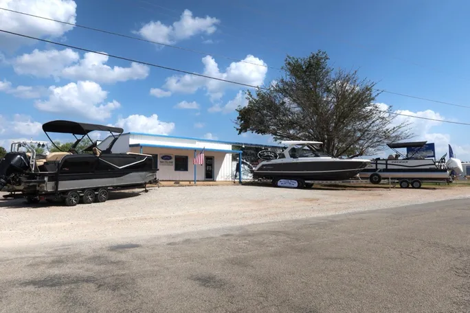 Slalom Shop Possum Kingdom