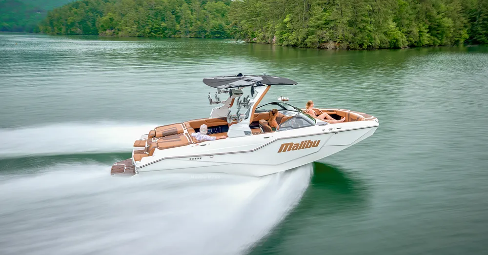 Beat the Heat: Best Times to Boat on Lake Conroe in August