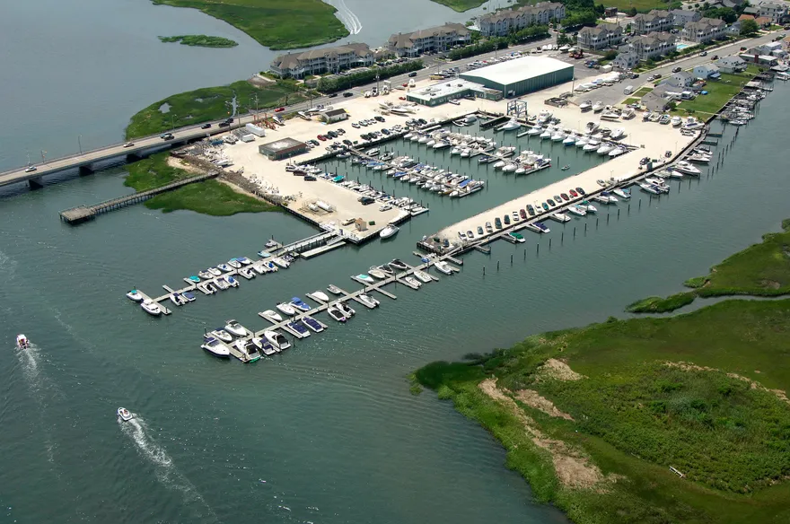 Marina & Storage