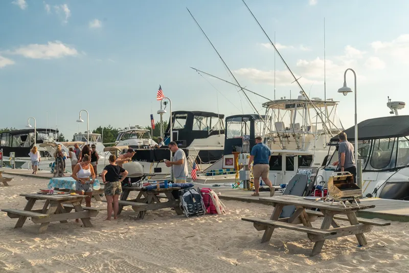 Marina Store