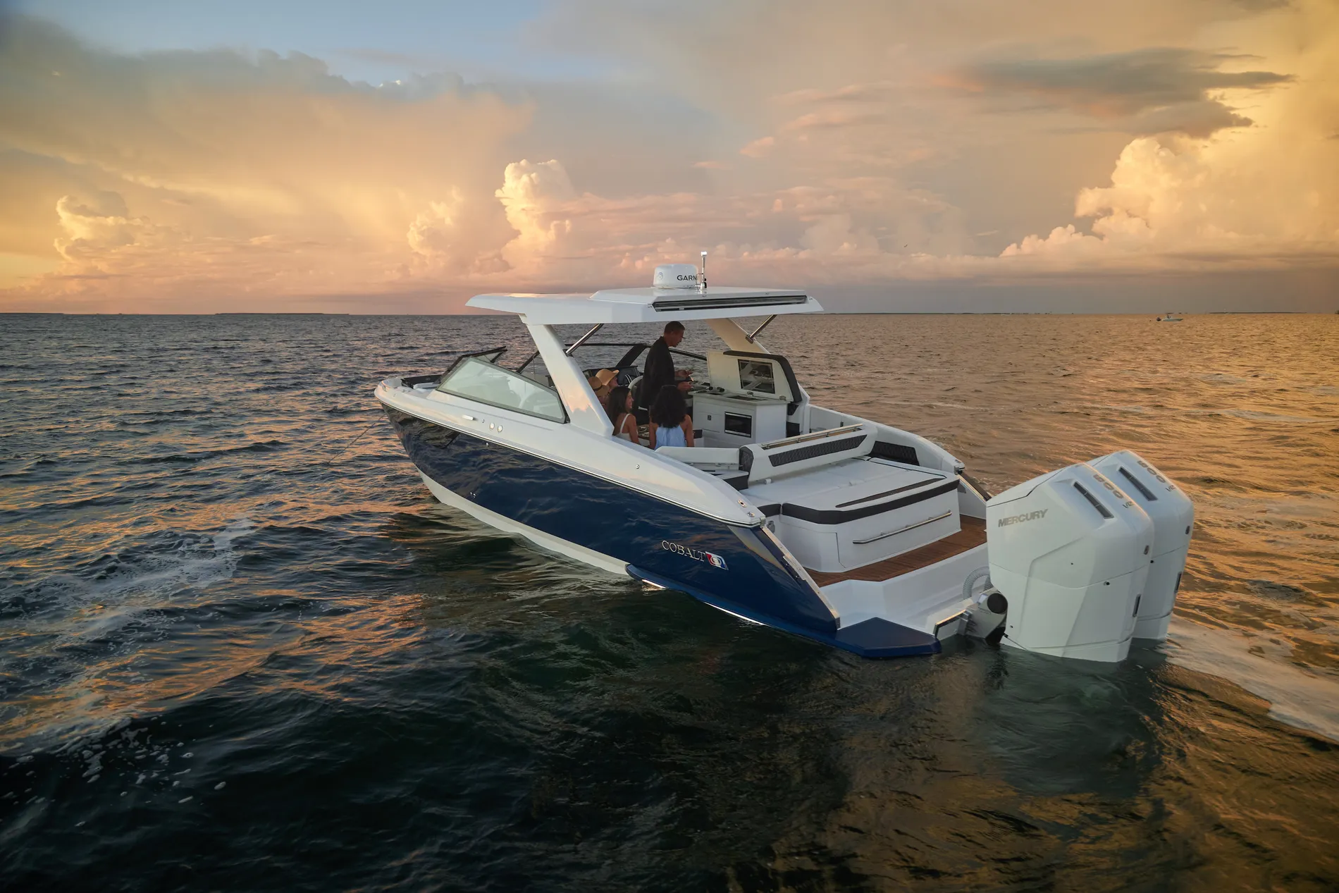 Pros and Cons - Outboard and Sterndrive Boat Engines