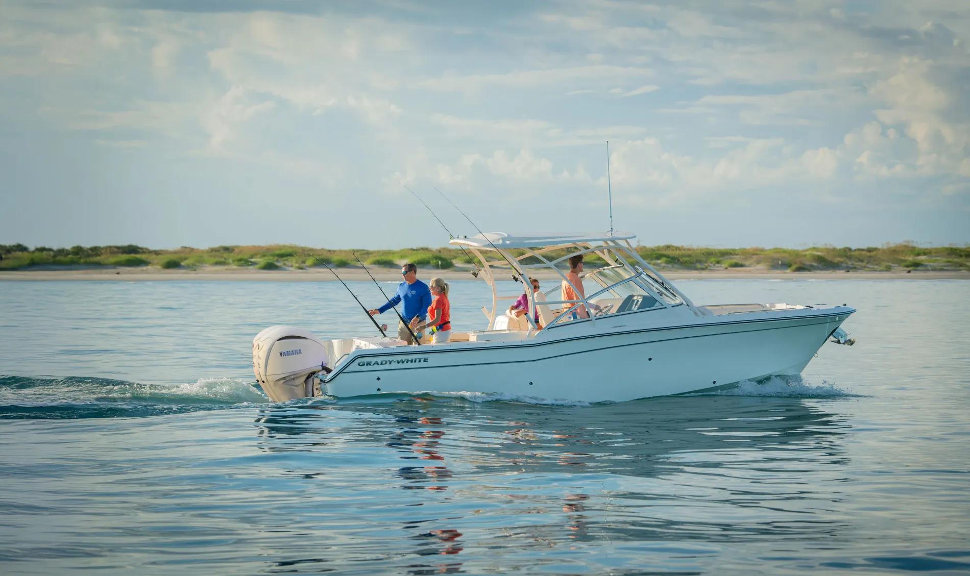 Why Grady White Freedom Boats Are Perfect for Long Island Families