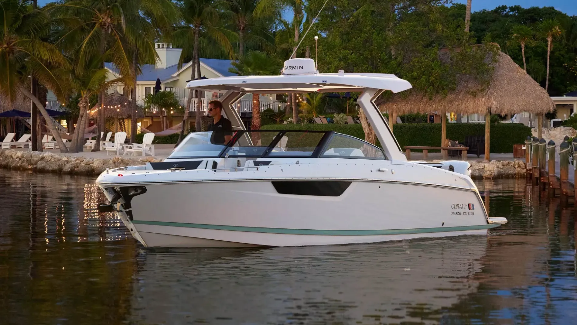 How to Keep Your Boat Looking New All Summer