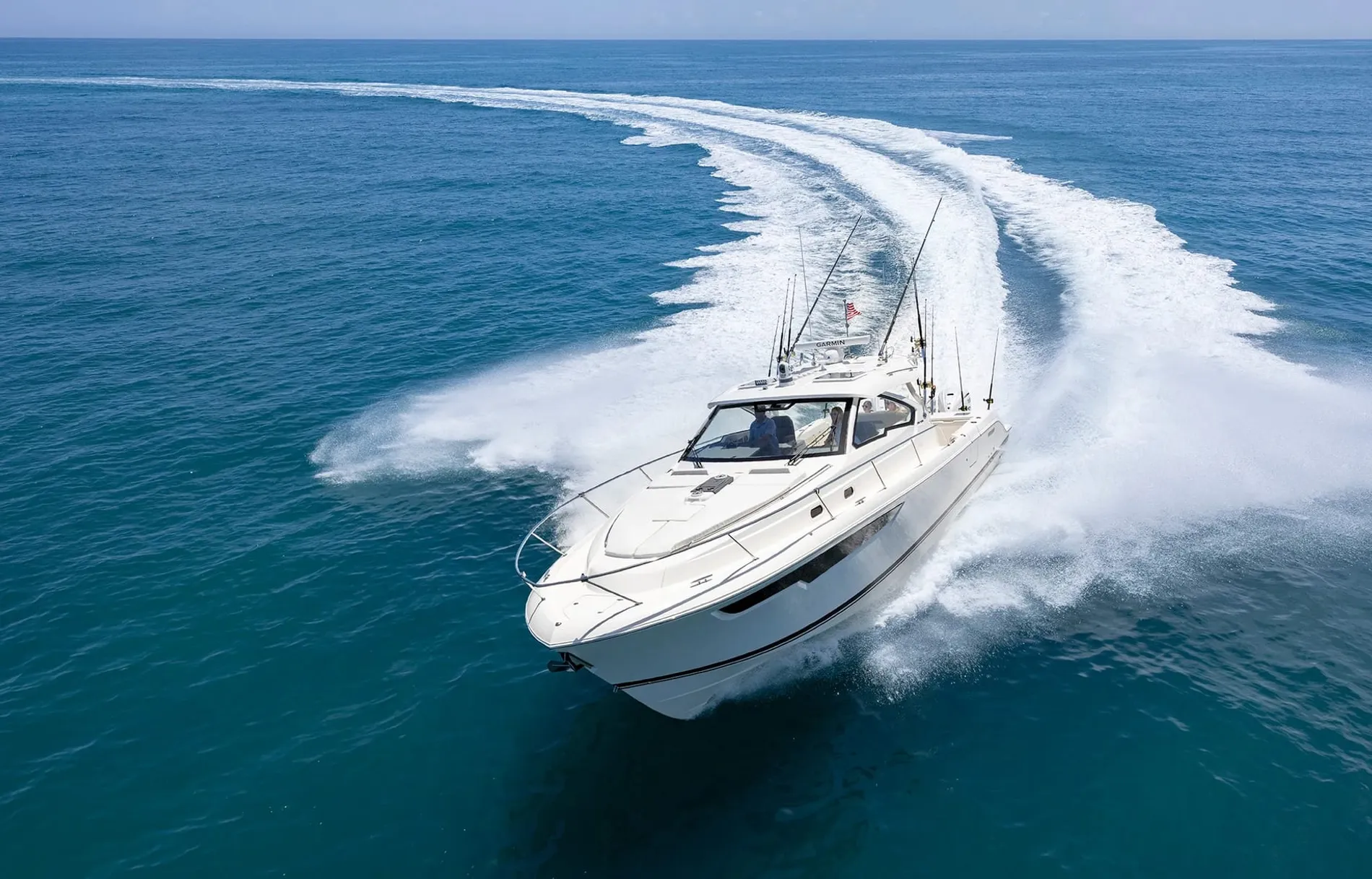 Sportfishing boat running offshore during the Fall Boat Upgrade Event