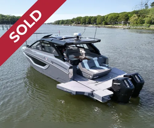 2024 Cruisers Yachts 42 GLS SOUTH BEACH - OB