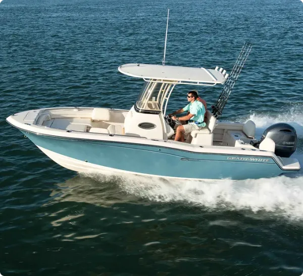 Customers experiencing Grady White boats during demo day event on the water