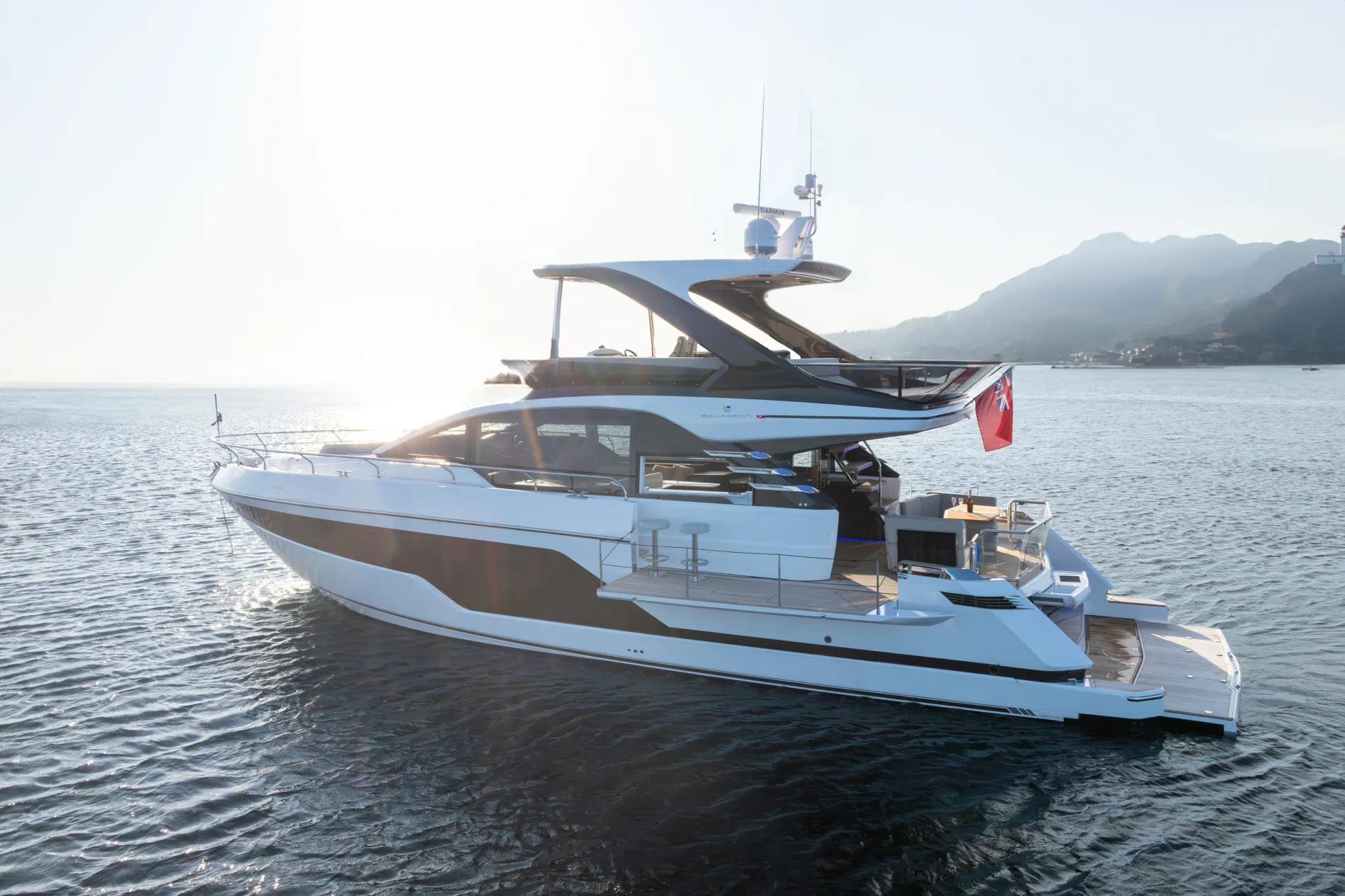 Fairline Squadron