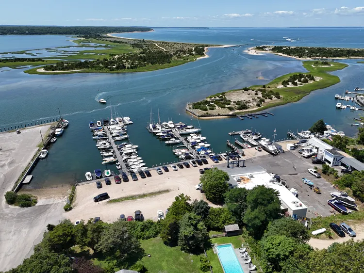East Hampton Gallery