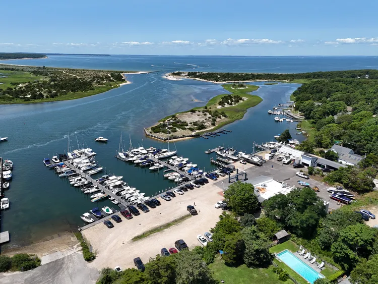 East Hampton Gallery