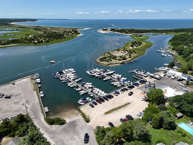 East Hampton Gallery