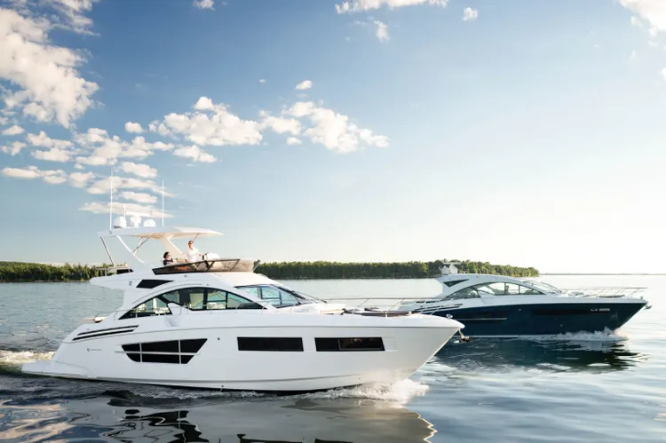 cruiser yacht
