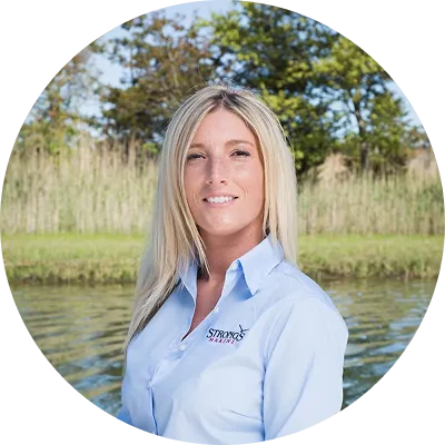 Nicole - Fairline Yacht Specialist