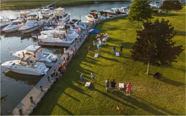STRONG'S WATER CLUB & MARINA
