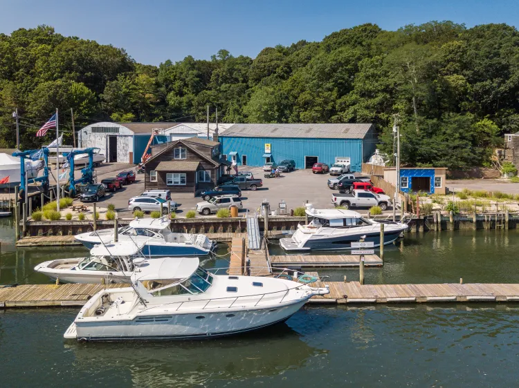 marine-mechanic-services