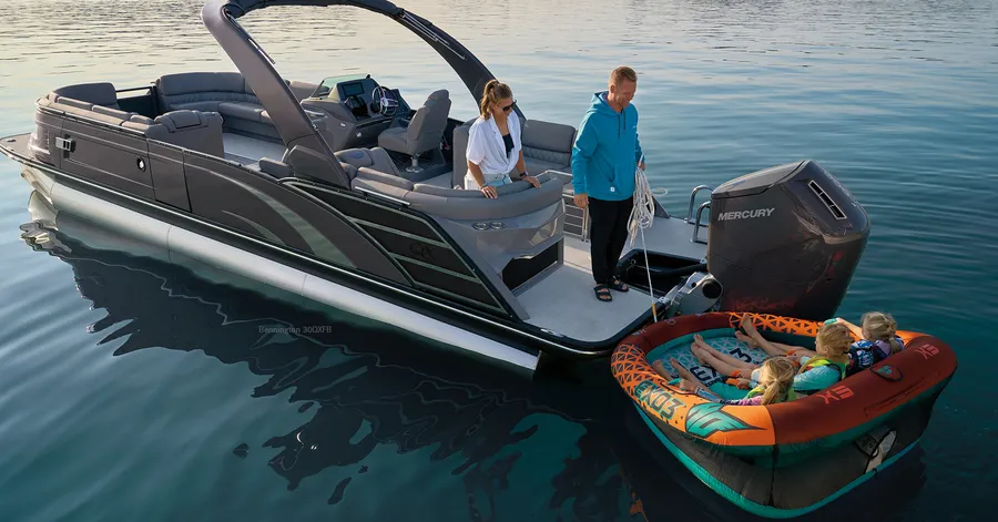 5 Best Family Friendly Boats