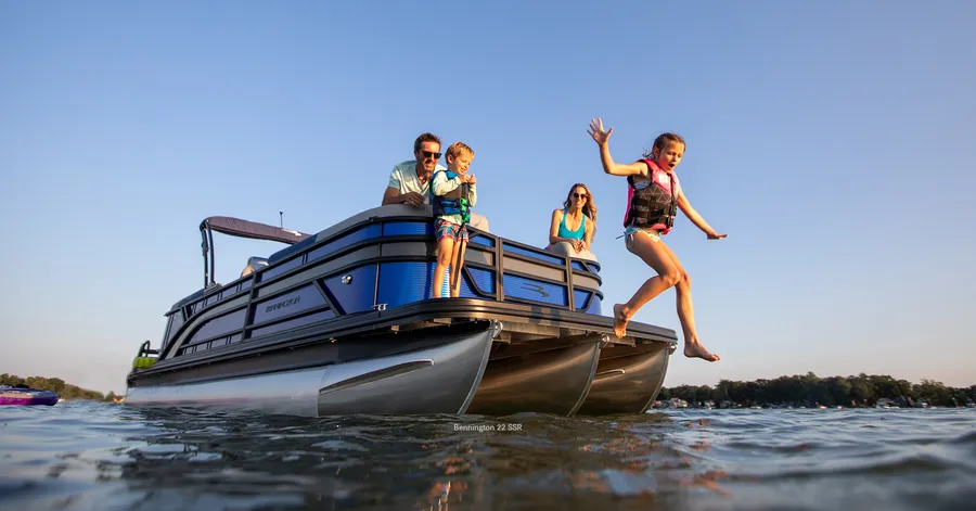 Choosing the Best Life Jackets for Your Boat