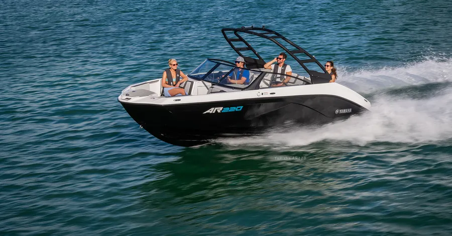 Labor Day: The Smart Way to Boat the Last Big Weekend