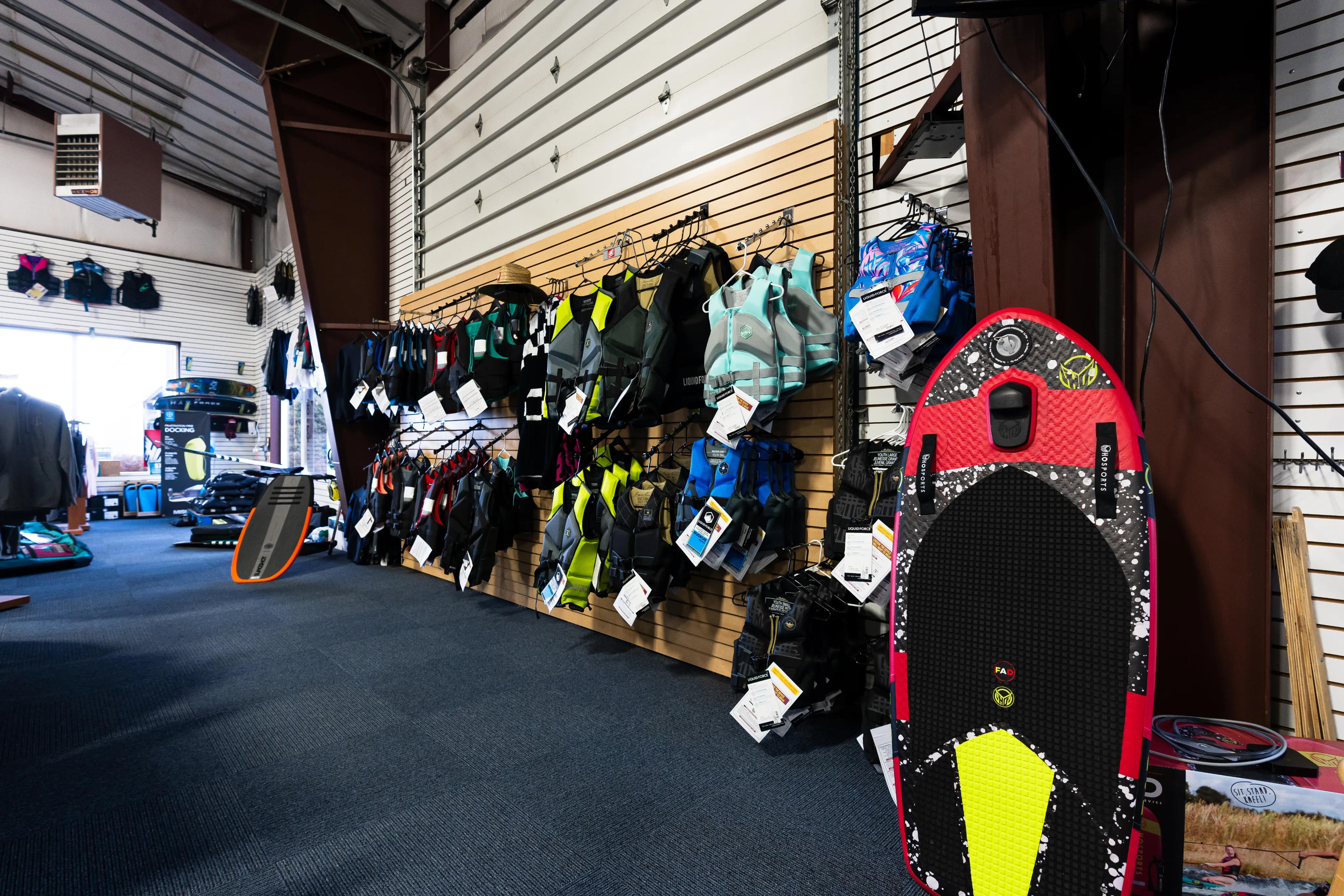 VISIT 208 WAKE SHOP