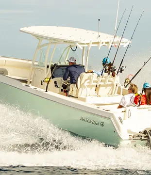 Helm visibility on a Sailfish boat