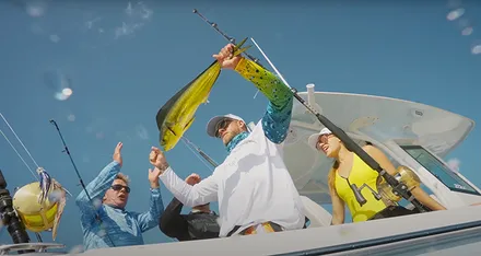 Wreck Fishing on a Sailfish 290 Center Console