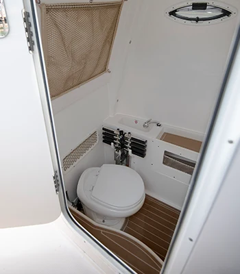 Sailfish 245 Dual Console Standup Head