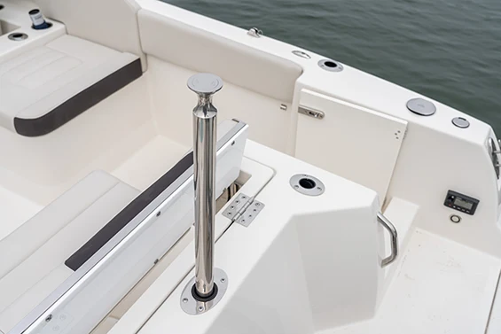 Our optional
                                            telescoping ski-pole stays out of
                                            the way until it’s needed.